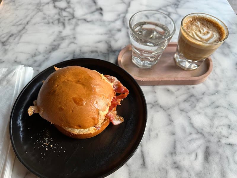 Bacon & Egg Sandwich